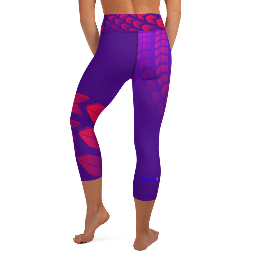 Yoga Capri Leggings - Bullseye