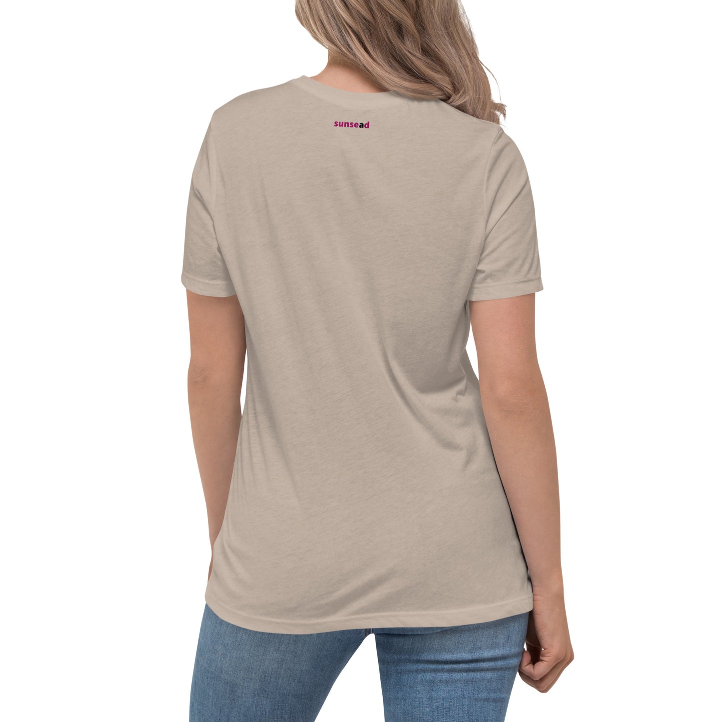 Women's Relaxed T-Shirt - Heart Flutter