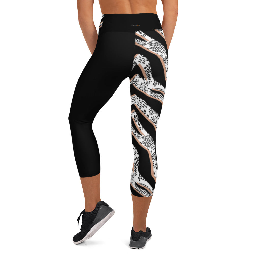 Yoga Capri Leggings - Black Jazz