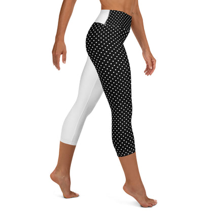 Yoga Capri Leggings - White Dots