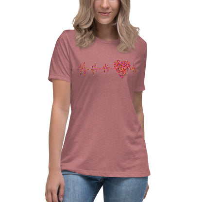 Women's Relaxed T-Shirt - Heart Flutter